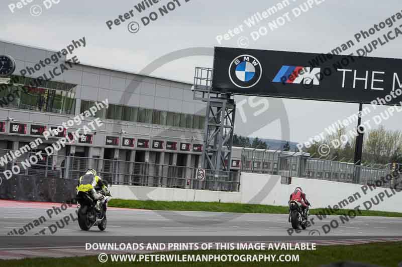 donington no limits trackday;donington park photographs;donington trackday photographs;no limits trackdays;peter wileman photography;trackday digital images;trackday photos